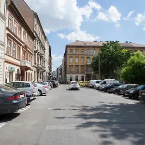 Carolyn Apartman In The Old City Apartamento
